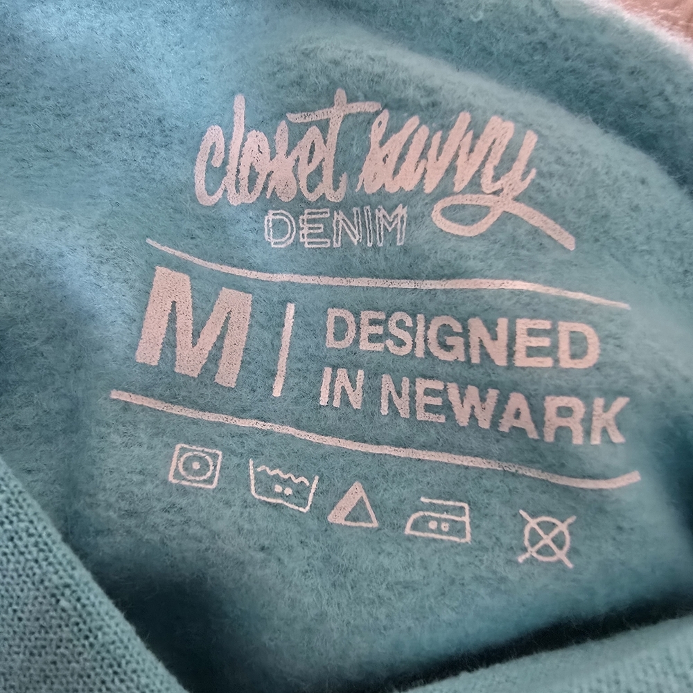 DOPE "Minimalist" Hoodie Design In Newark - Picture 4 of 4
